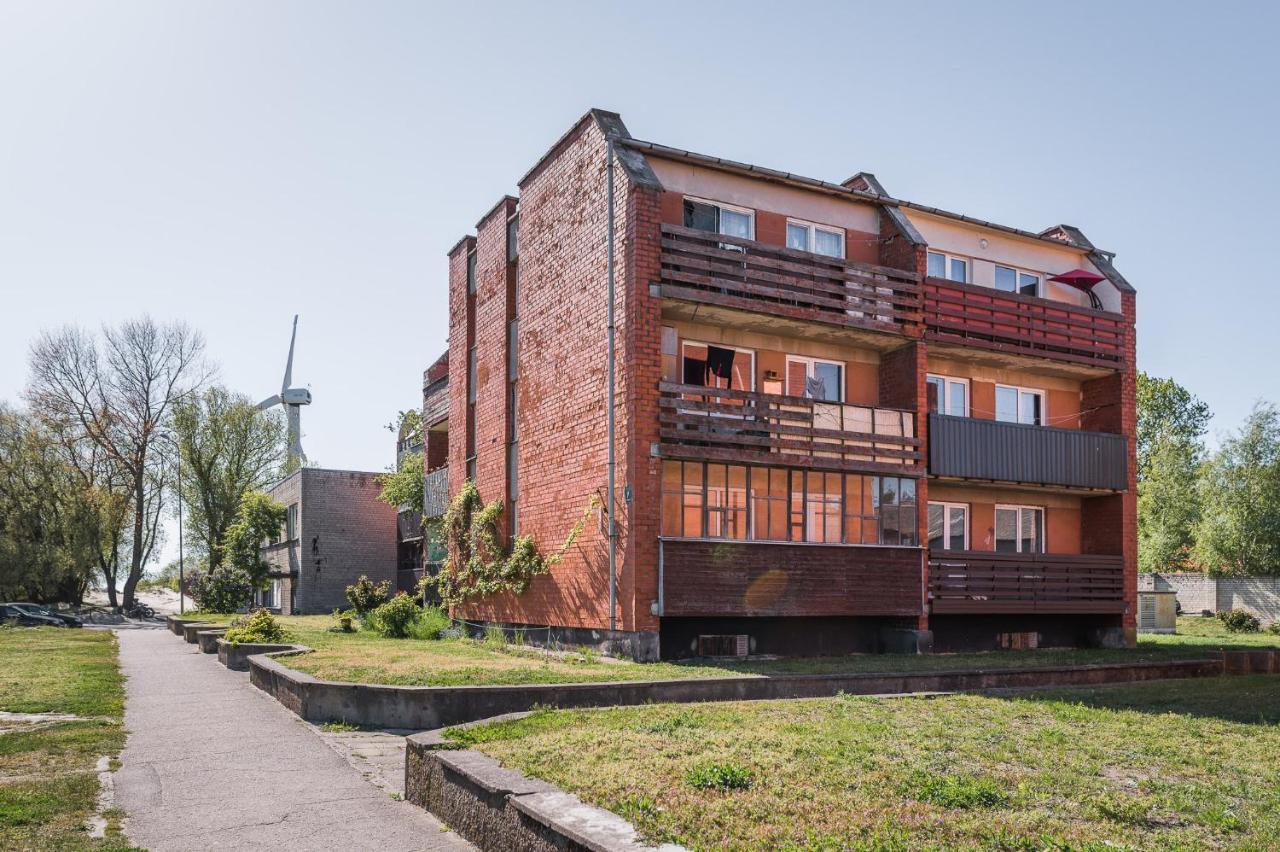 Vintage Lounge Studio By The Sea In Liepāja Exterior foto